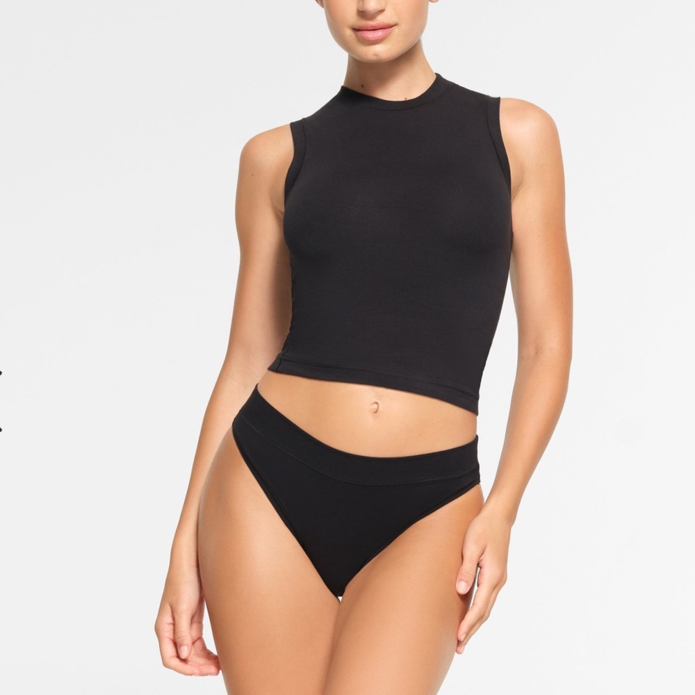 SKIMS - COTTON JERSEY MOCK NECK TANK - BLACK